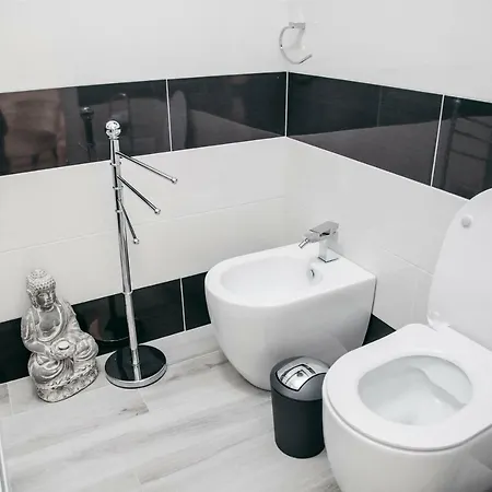 Casa Marzia فندق مبيت وإفطار ألغيرو