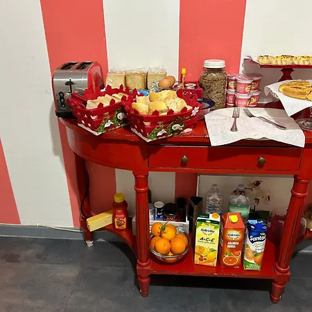 Alojamento de Acomodação e Pequeno-almoço Casa Marzia