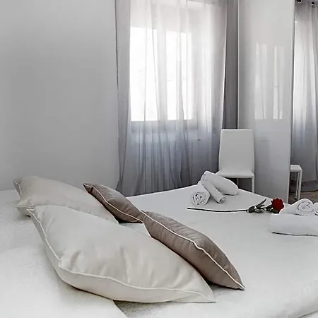 Casa Marzia Bed & Breakfast 4*
