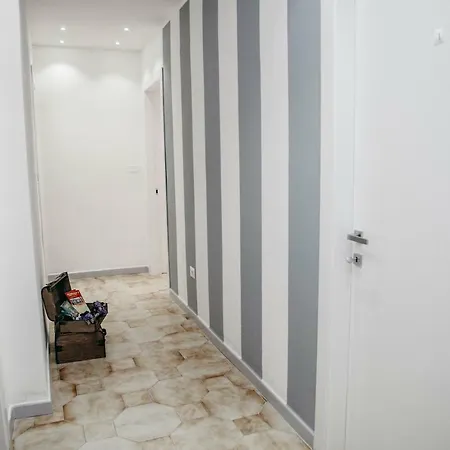 Alojamento de Acomodação e Pequeno-almoço Casa Marzia Alghero