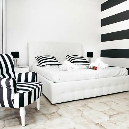 Casa Marzia 4*